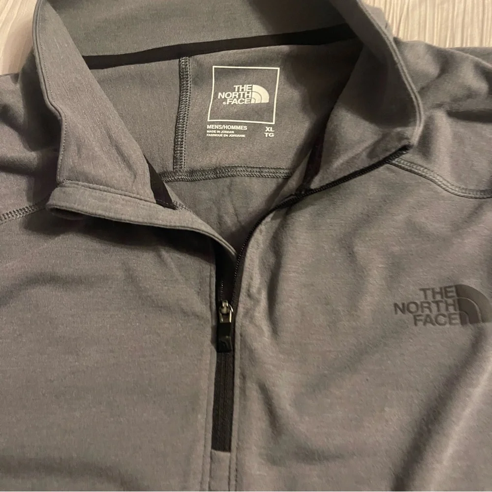 The North Face gray long‎ sleeve lightweight pullover, size XL